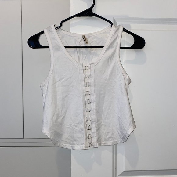 Emma & Sam Tops - Emma and Sam White Chain Center Crop Top